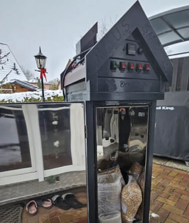 Dunkles Finish (Graphit oder Schwarz)